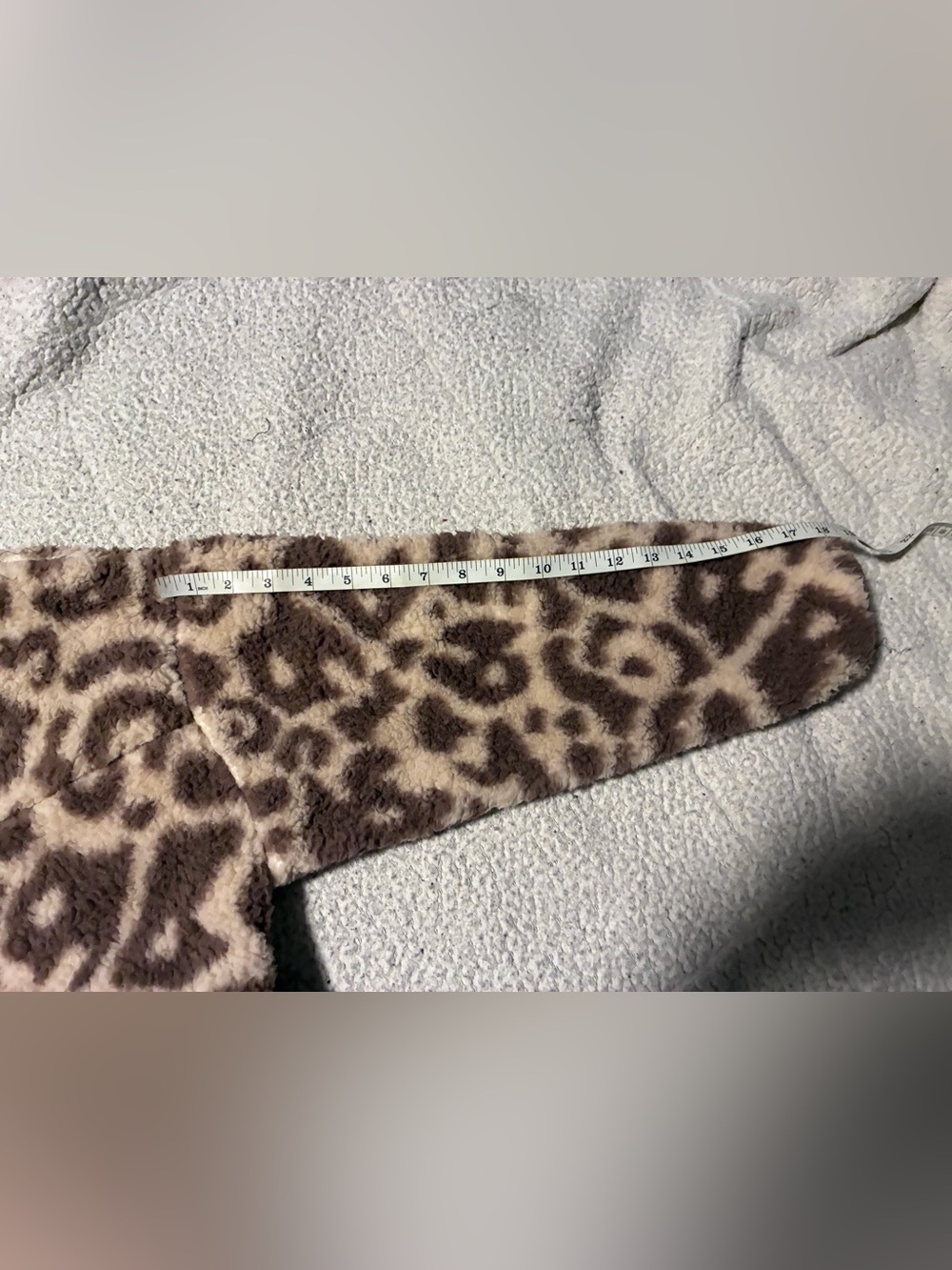 Jessica Simpson Brown and Cream Leopard Print Hooded  Jacket, medium - Picture 4 of 11
